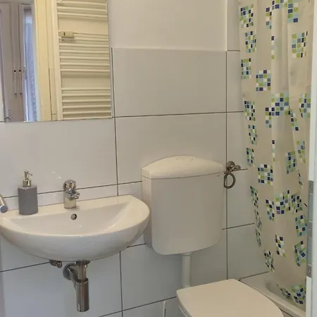 Km1 Small Two-room With Terrace Διαμέρισμα *